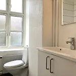 Three Bedroom In Kolding, Udsigten 4, 公寓 科灵